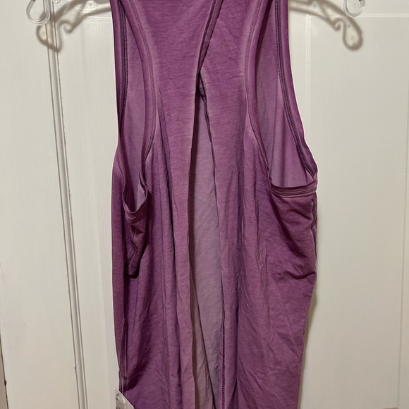 Lululemon All Tied Up tank. Size 10. New with tags. - Picture 2 of 6